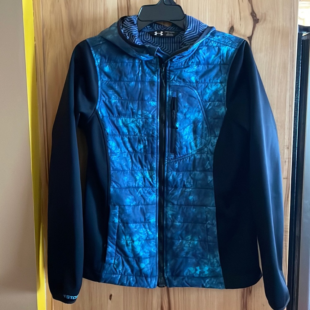 Under Armour Women's Hooded‎ Running
Jacket sz sm